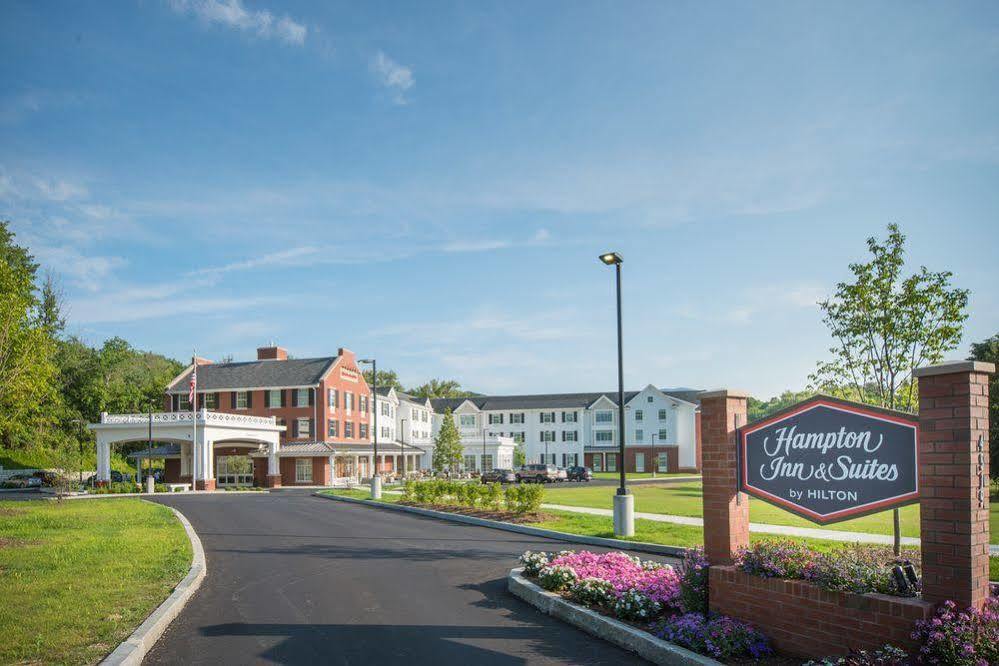 Hampton Inn & Suites Manchester, Vt Exterior foto